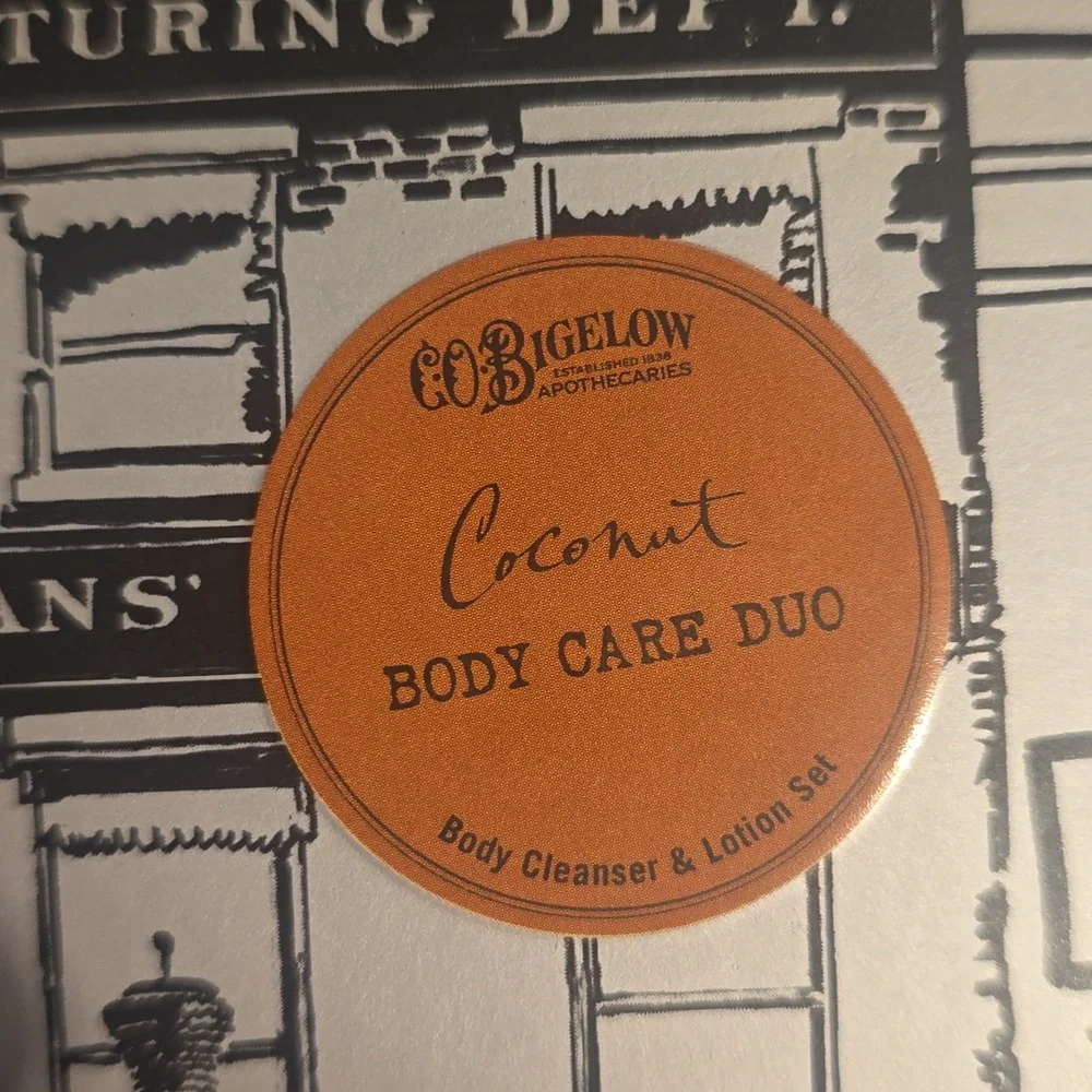 Village Perfumer - Coconut Body Care Duo - Apothecary Box, Retail $34.00 USD - Picture 9 of 14